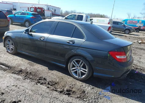 2013 Mercedes-Benz C 250 Sport from USA, damaged, VIN WDDGF4HB2DR253984